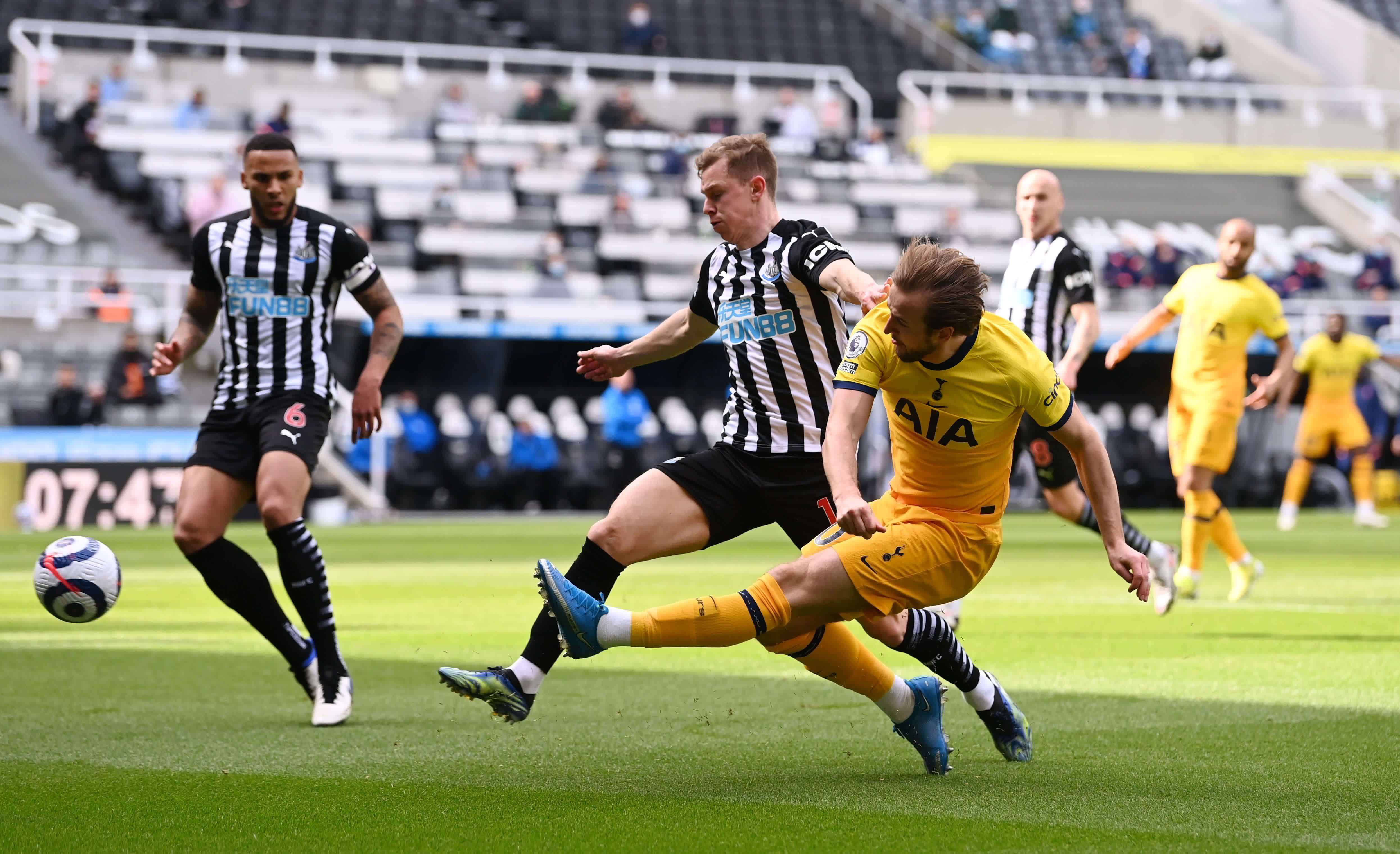 自两人合作 自两人合作